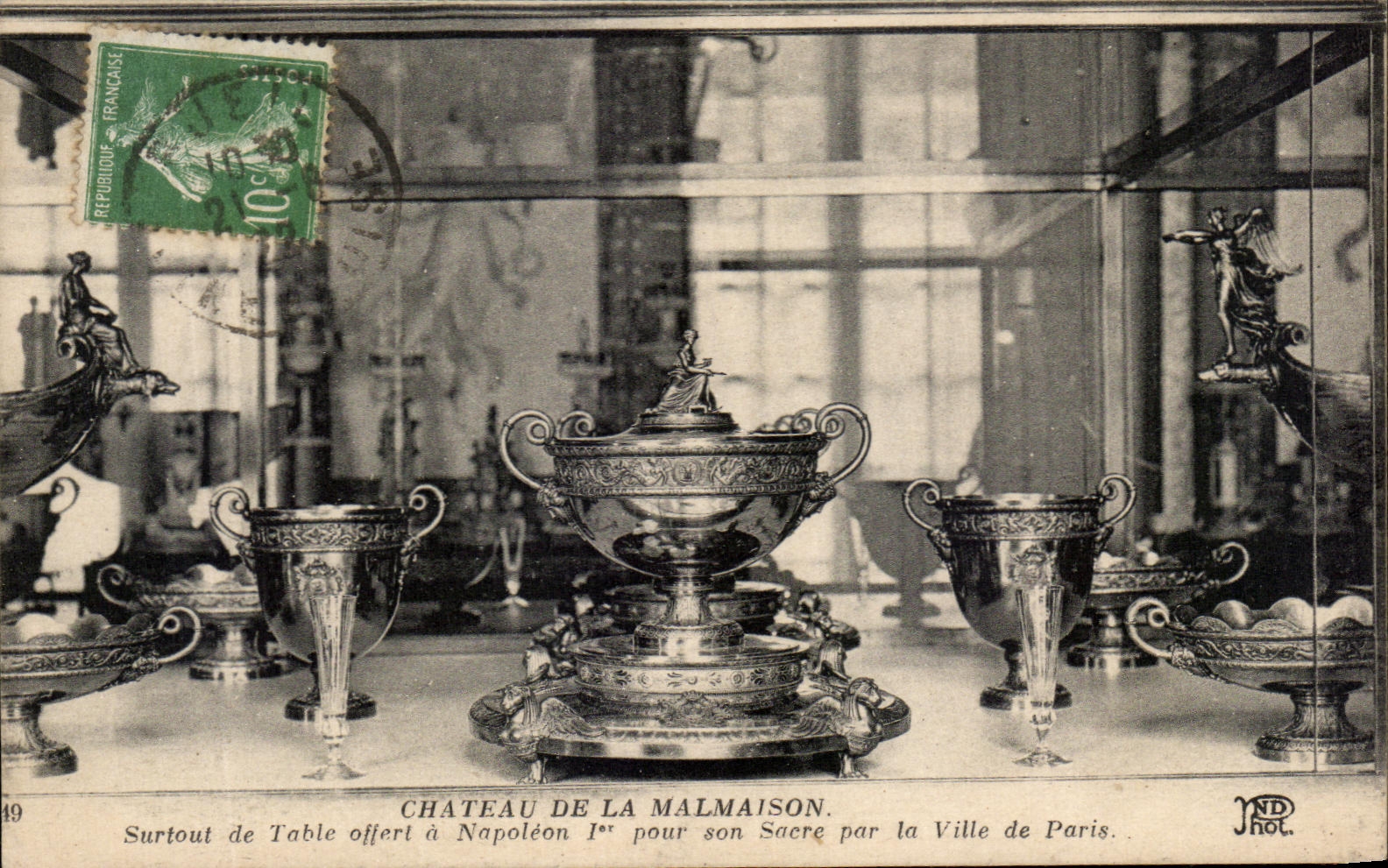 CPA Chateau De La Malmaison Surtout De Table Offert A Napoleon 1er pour le sacre par la ville de Paris 