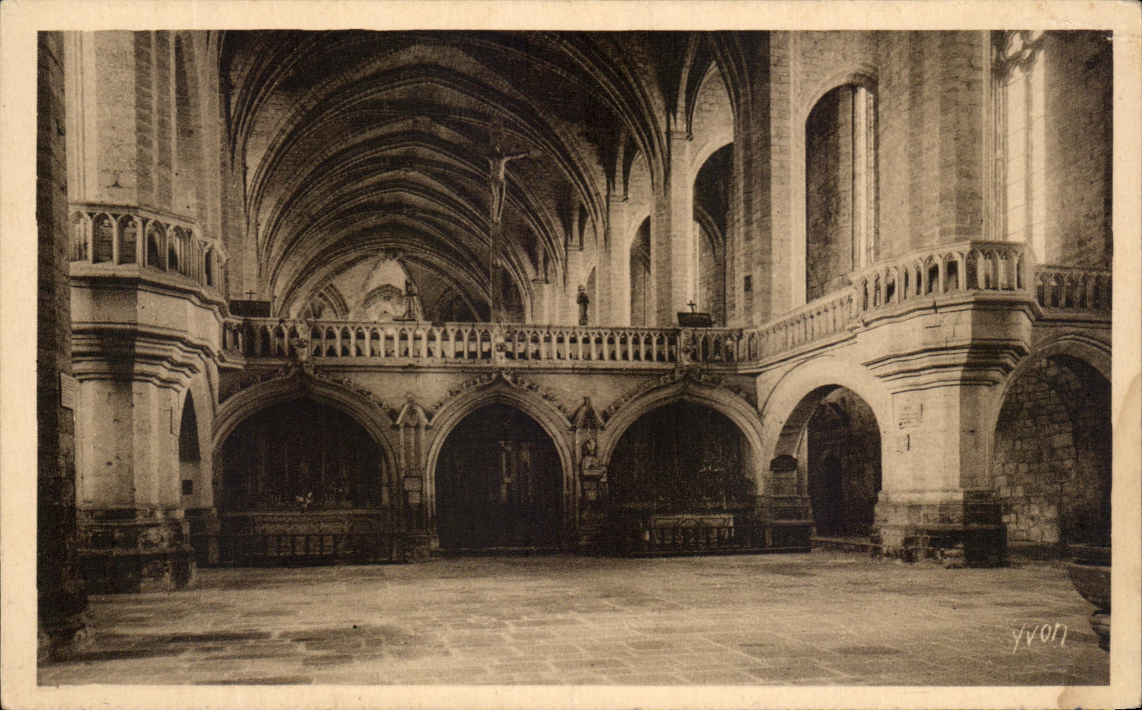 CPA La Chaise Dieu L'Abbaye Le Jube 