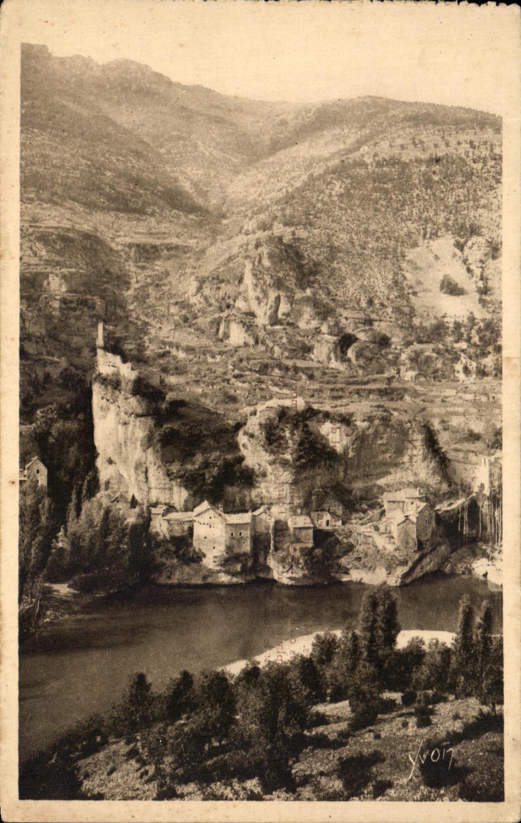 Gorges du Tarn — Castelbouc (Lozère) — Das Dorf und das alte Schloss — Éditions d'Art Y. C. N.