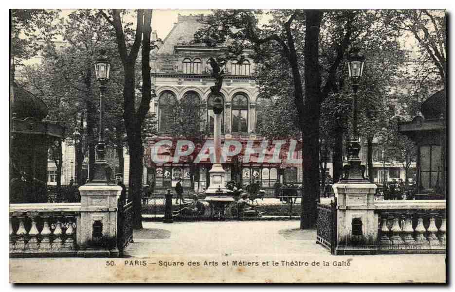 CPA Paris Square Des Arts Et Metiers Et Le Theatre De La Gaite