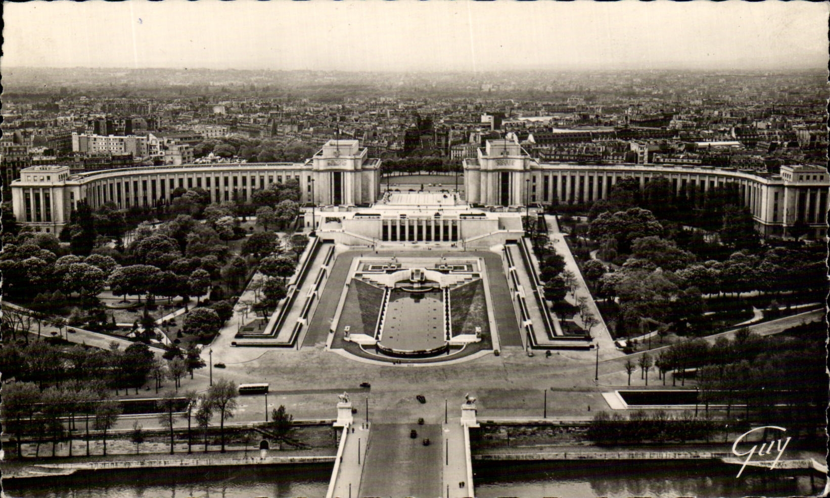 CPA Paris Et Ses Merveilles Vue Generale Du Palais De Chaillot Droit De Reproduction