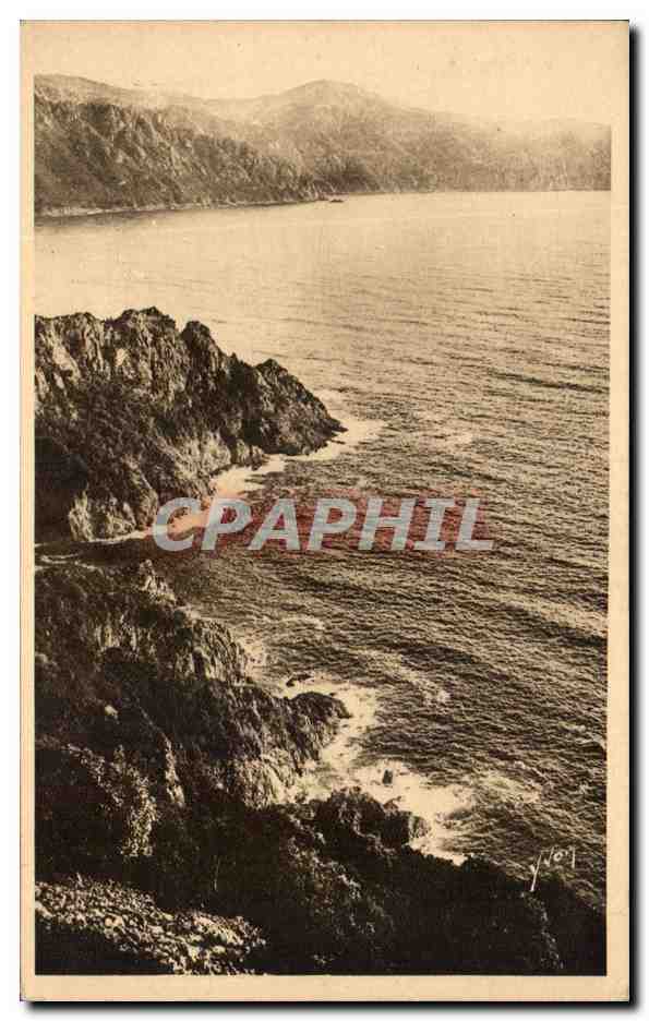 Porto (Corse) — Murailles d'un rouge éclatant bordant le Golfe — Les Éditions d'Art Yvonne, Paris
