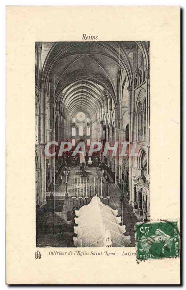 CPA Reims Interieur de l'Eglise Saint Remi