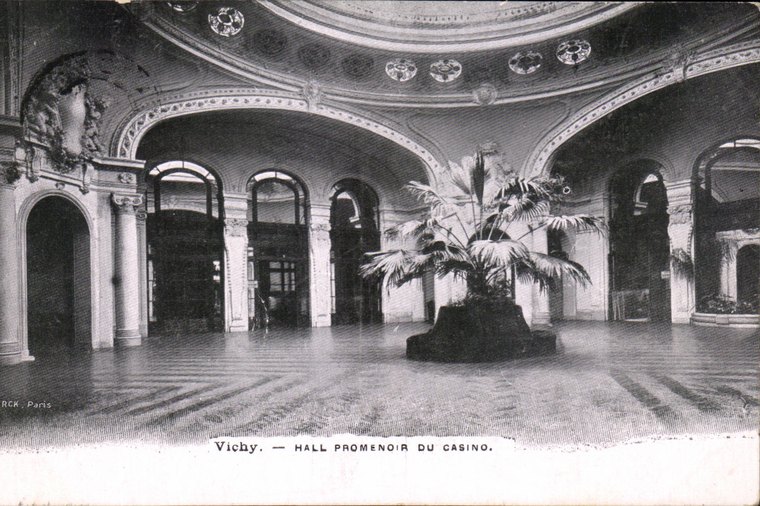CPA Vichy Hall Promenoir du Casino