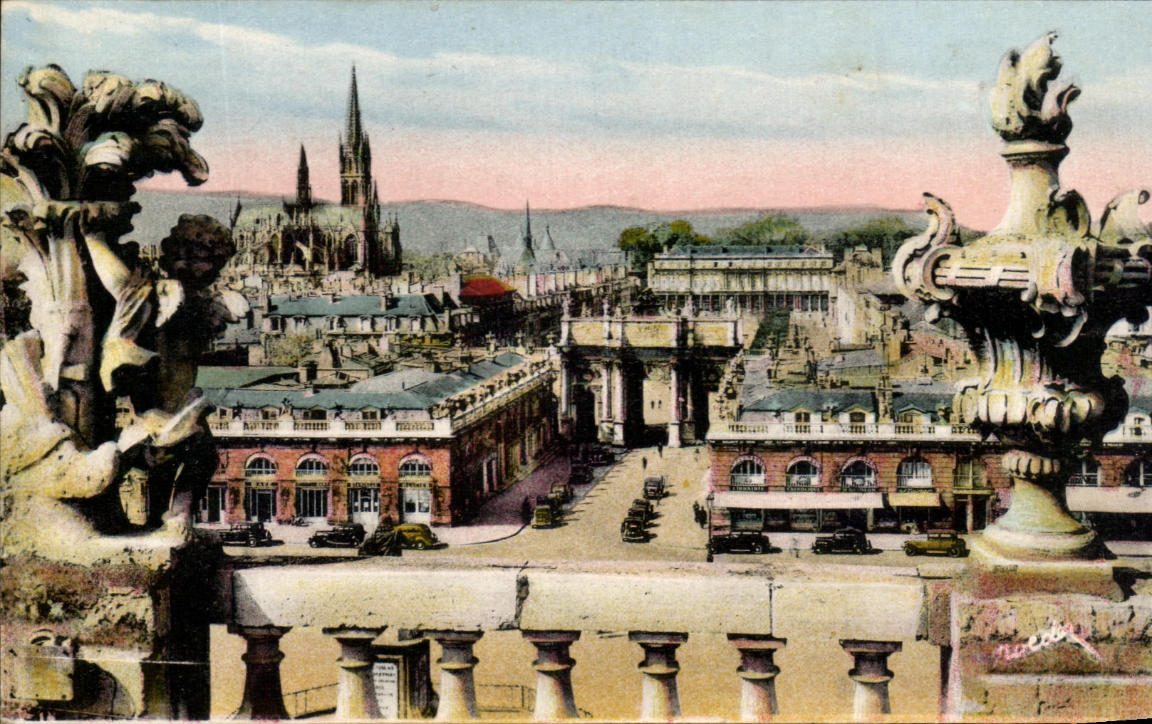 CPA Nancy La Place Scanislas vue de l'hotel de ville 