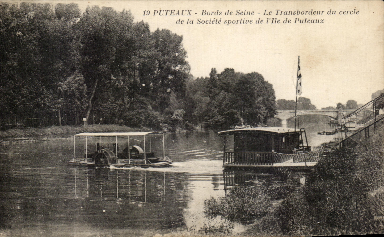 CPA Puteaux Bords De Seine Le Transbordeur Du Cercle De La Societe Sportive De l'Ile de Puteaux