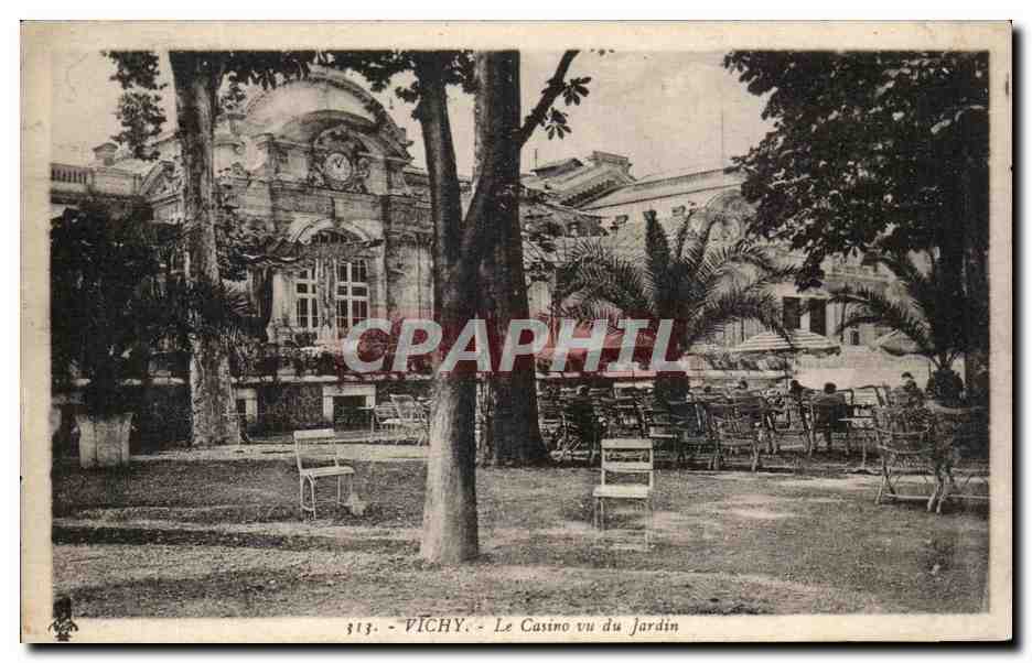 CPA Vichy Le Casino vu du Jardin