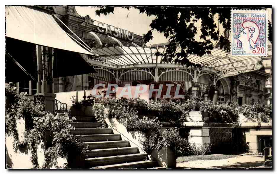 CPA Vichy Reine des Villes d'Eaux Le Grand Casino la Potiniere