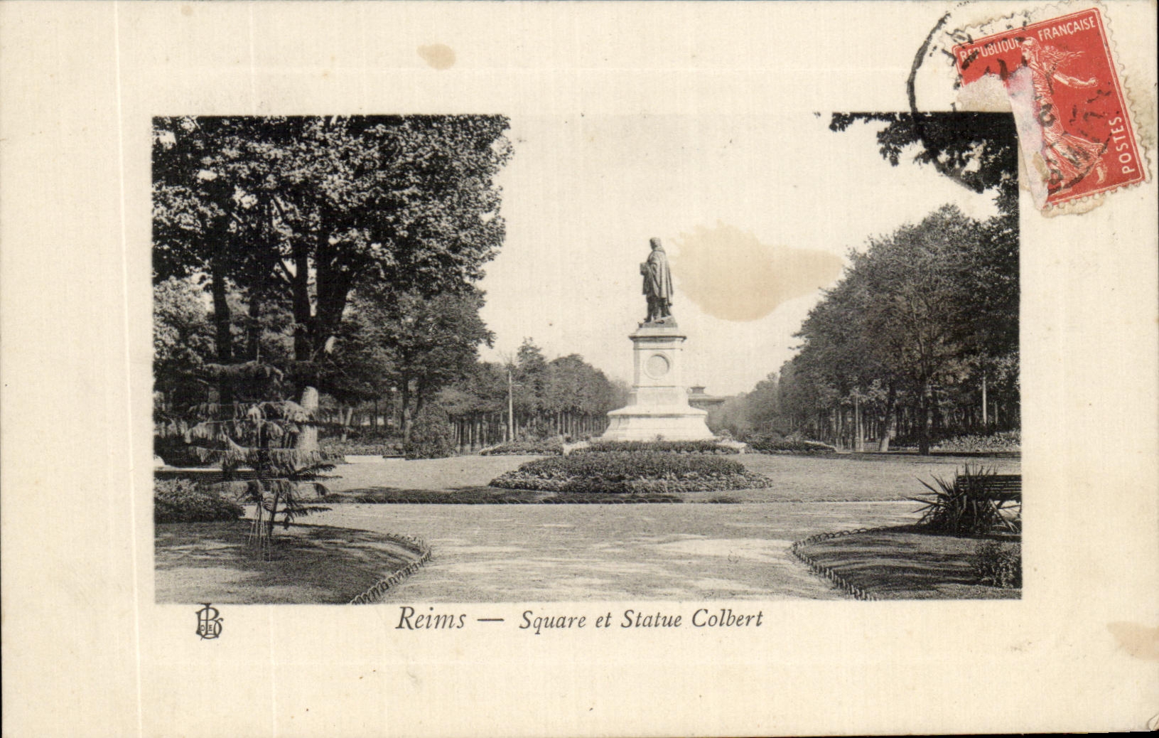 CPA Reims Square Et Statue Colbert