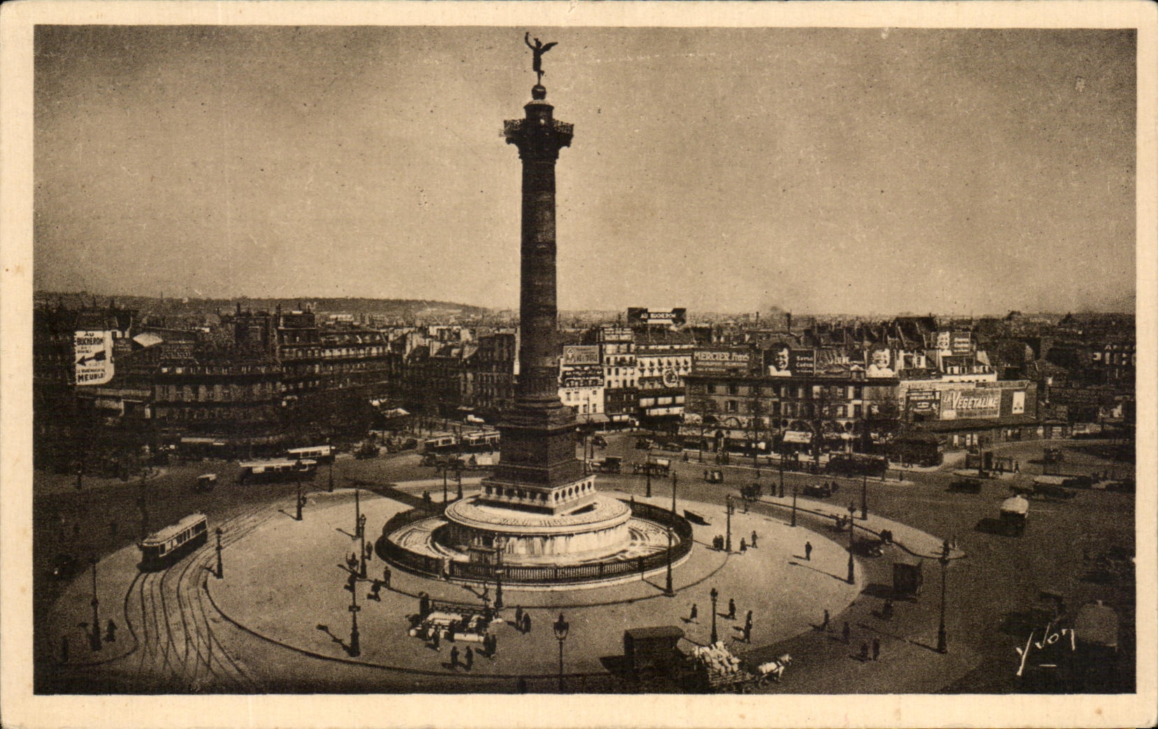 CPA Paris En Flanant Place de la Bastille