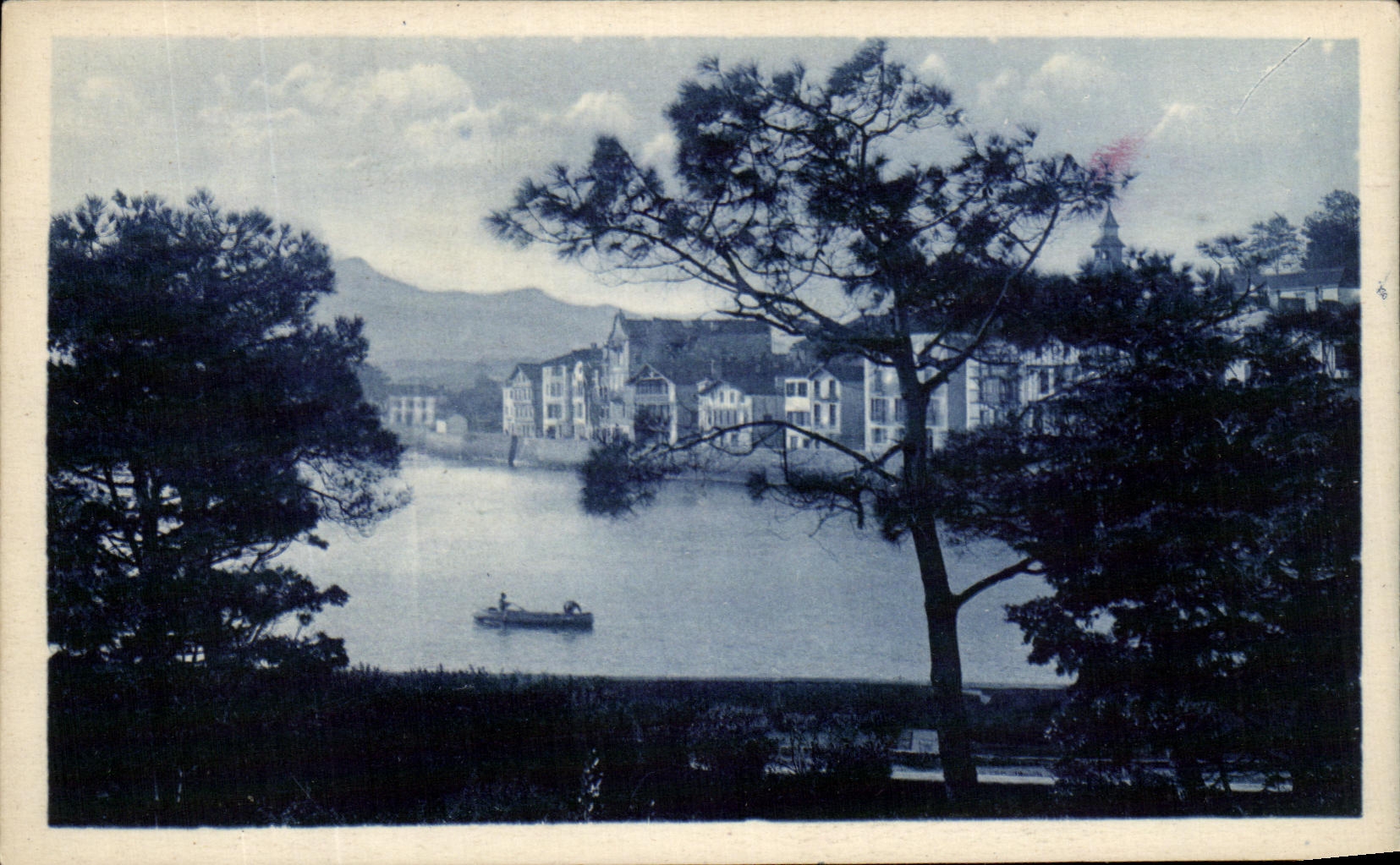 CPA Saint Jean de Luz Vue sur Ciboure