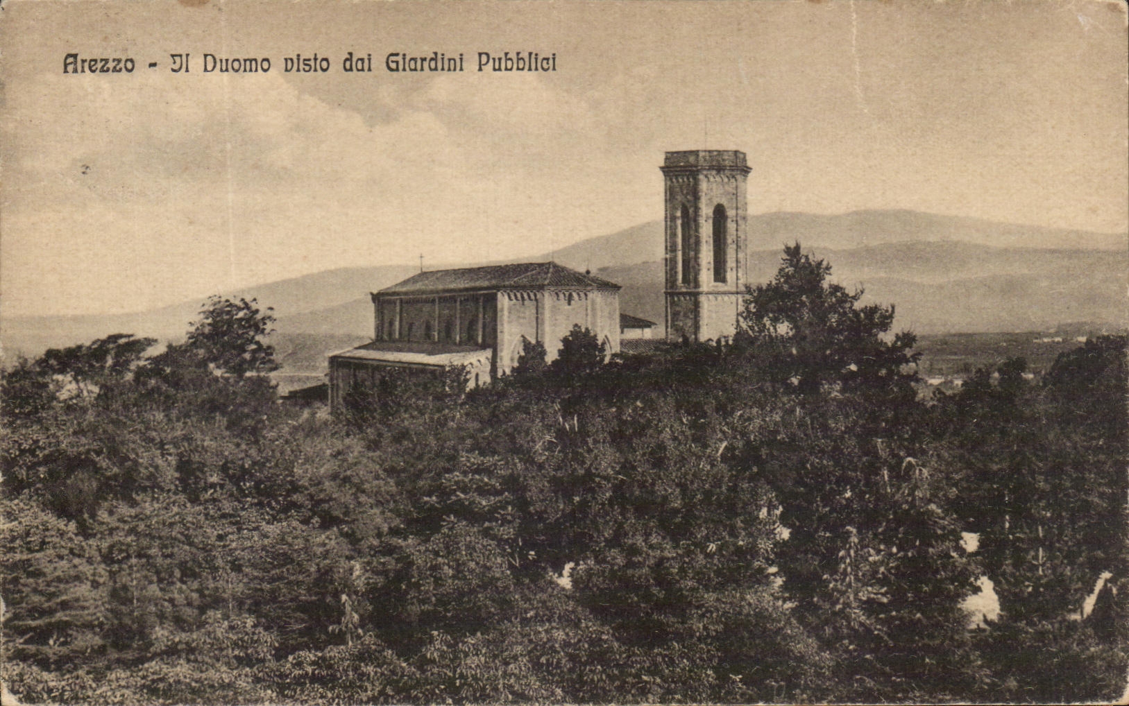 CPA Arezzo Duomo Visto Dai Giadini Pubblici