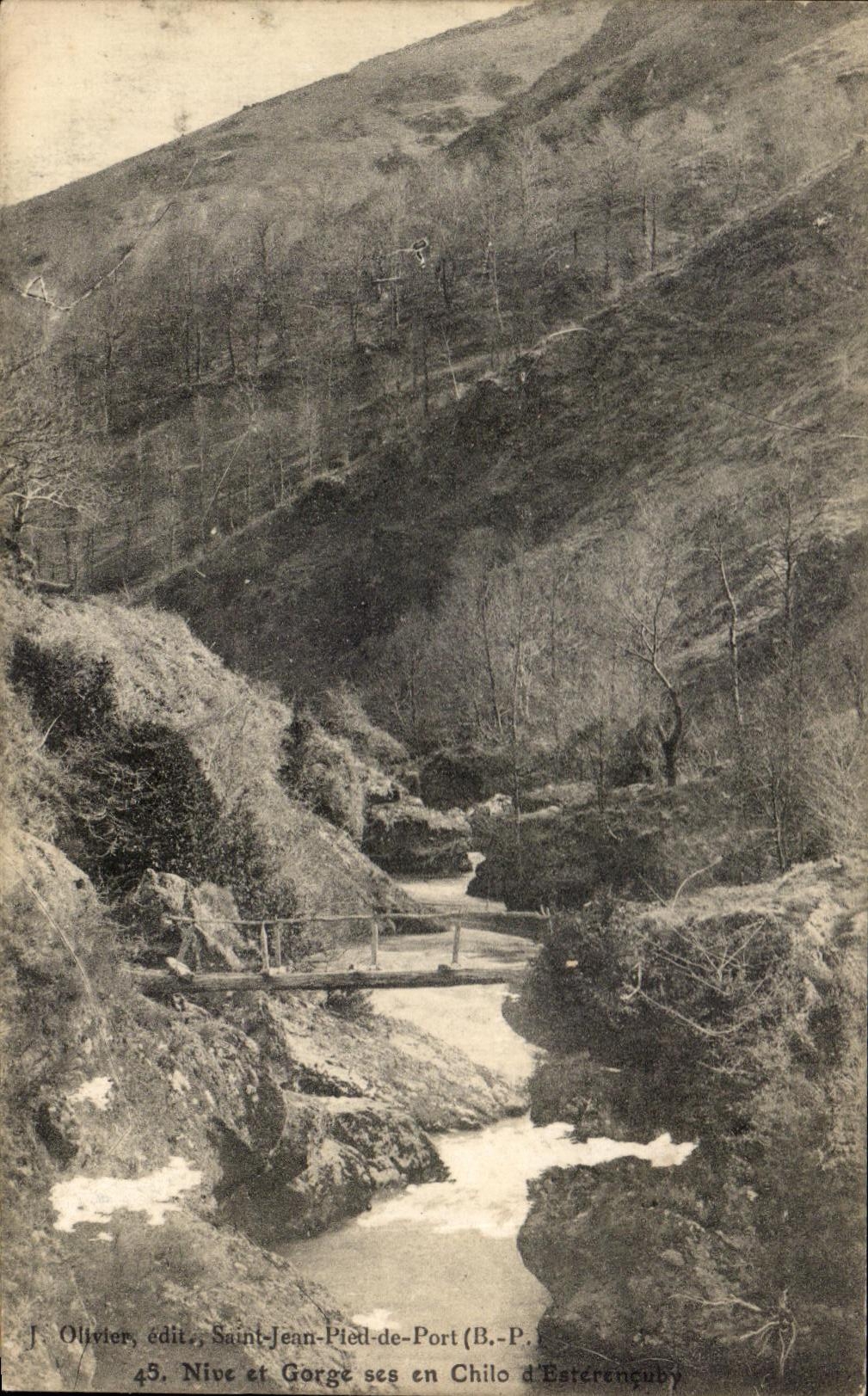 Nive et Gorge en Chilo d'Esternuby — Saint-Jean-Pied-de-Port (B.-P.) — J. Olivier, édit., n°43