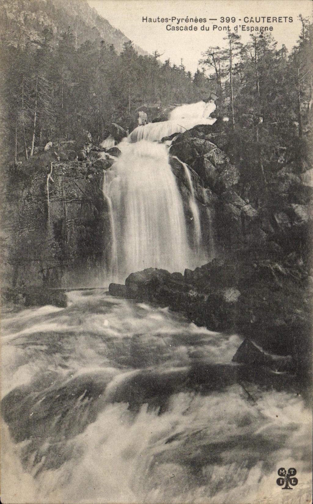Cascades du Pont d'Espagne — Hautes-Pyrénées — 399 — CAUTERETS