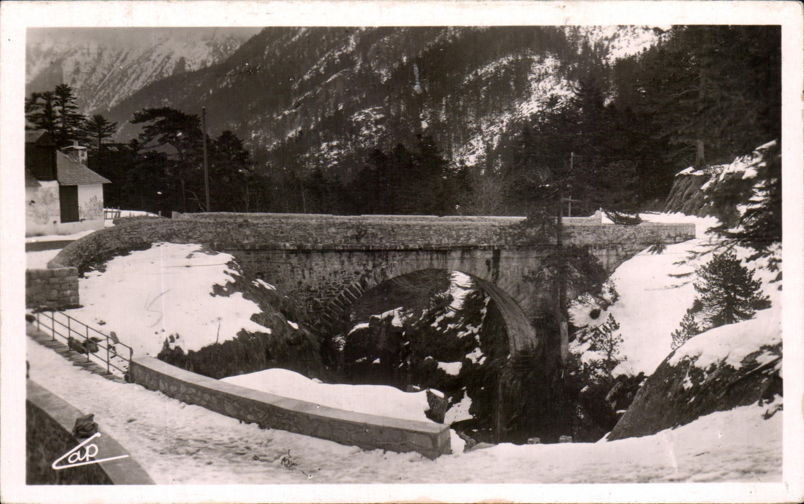 Cauterets - Le Pont d'Espagne — au printemps — "Real-Photo" C.A. P. Strasbourg
