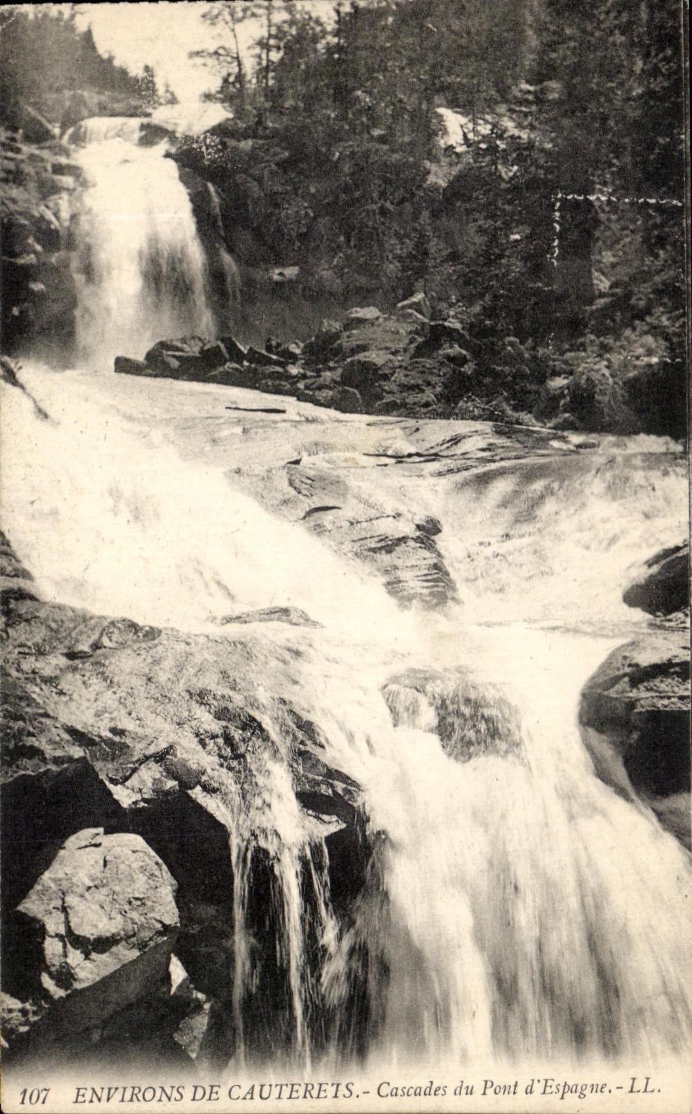 CPA Environs De Cauterets Cascades du Pont d'Espagne
