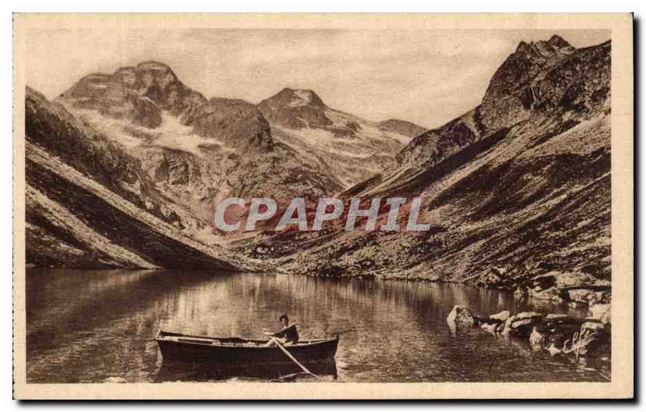 CPA Cauterets Le Lac d'Essom Vallee de Lutour
