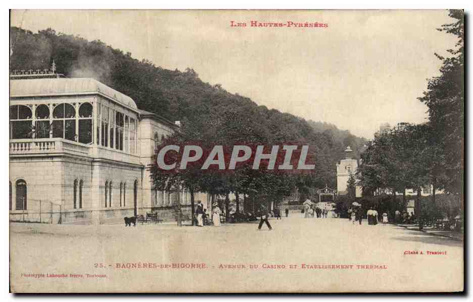 CPA Bagneres de Bigorre Avenue De Casno Etablissenent Thermal