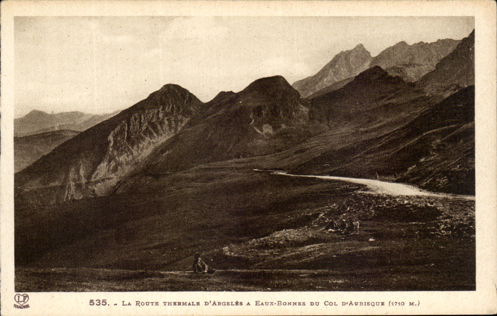 CPA la Route Thermale D'Argeles A Eaux Bonnes Du Col D'Aubisque