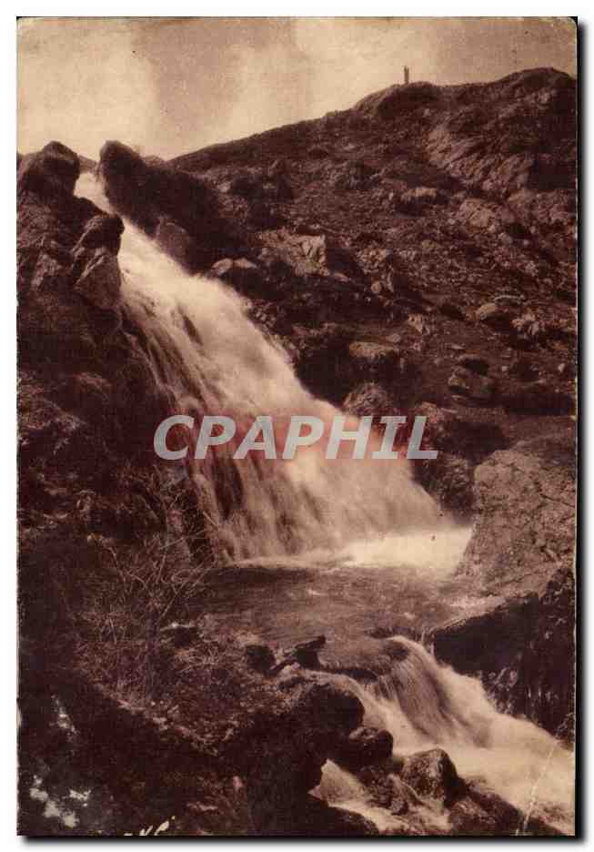 CPA Gavarnie Cascade d'Ossoue Au Sommet De La Montagne Notre Dame Des
