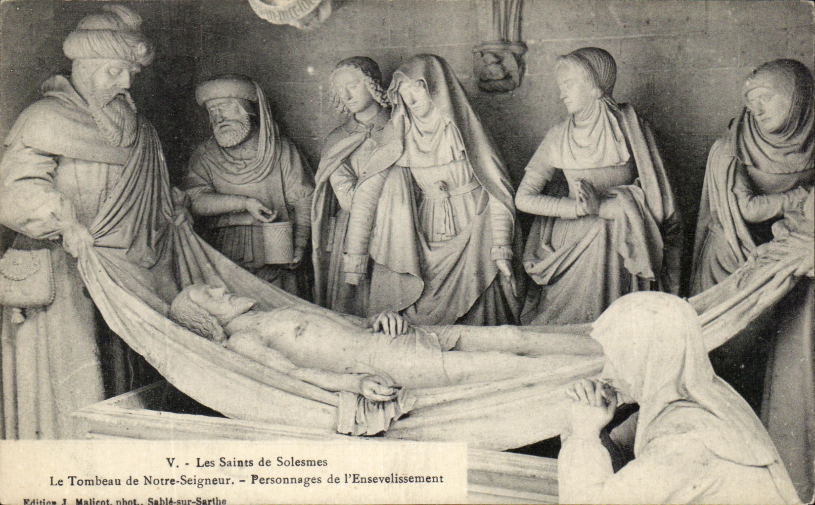 CPA Les Saints De Solesmes Le Tombeau De Notre Seigneur Personnages de l'ensevelissement