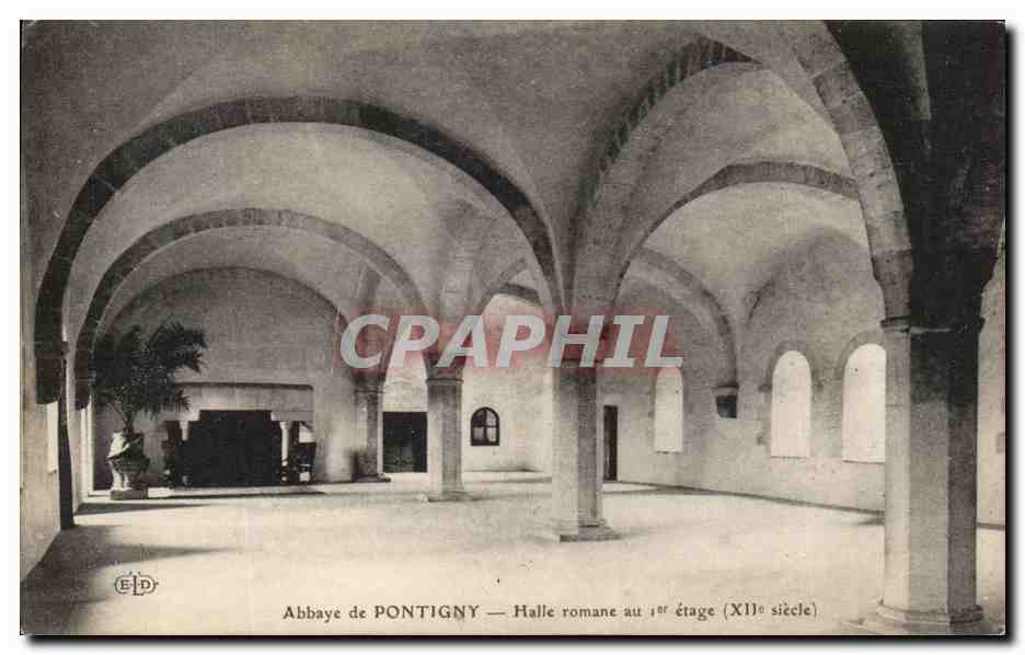 CPA Abbaye De Pontigny Halle Romane au 1er etage