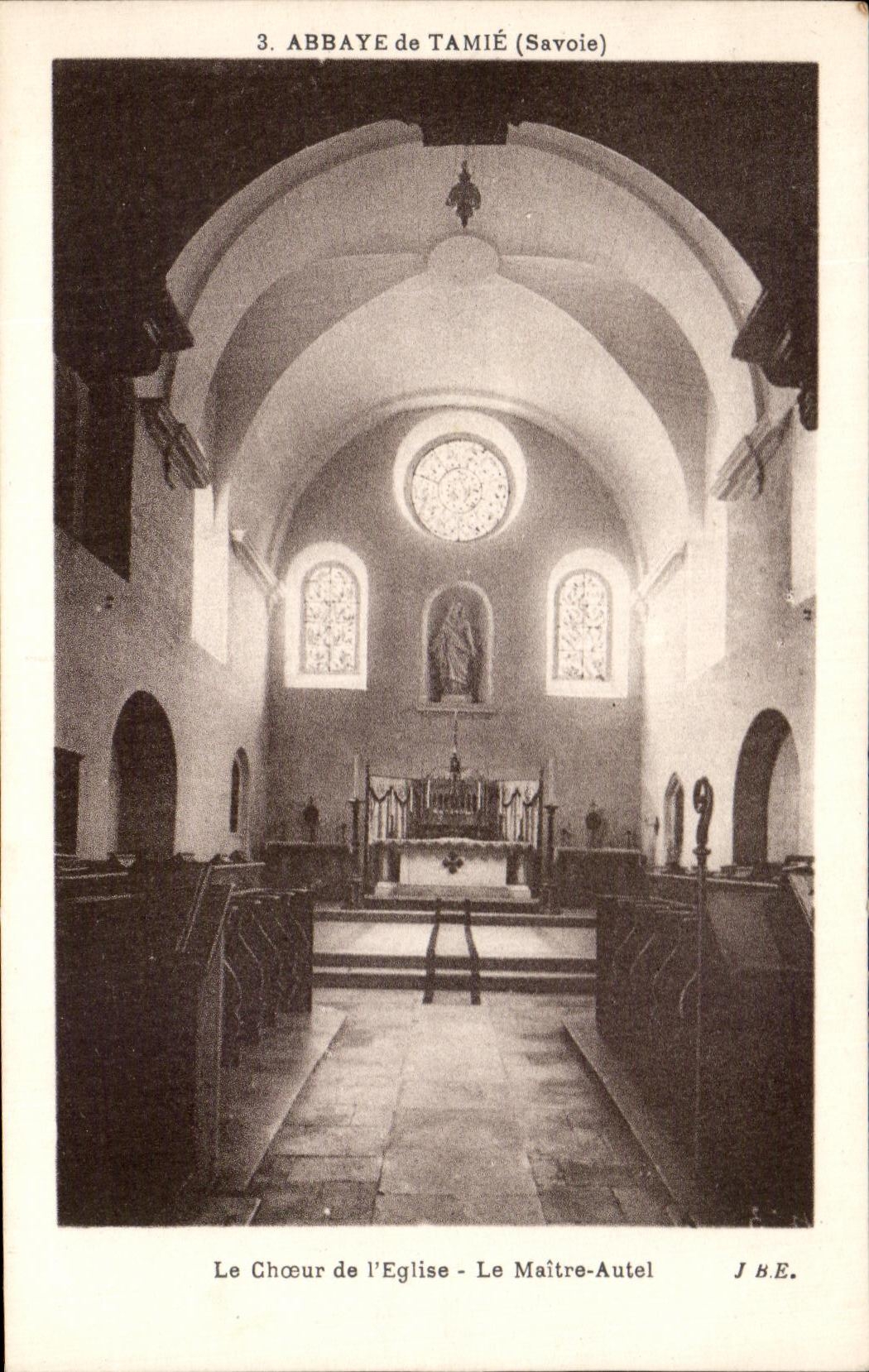 CPA Abbaye de Tamie Le Choeur de I'Eglise Le Maitre Autel