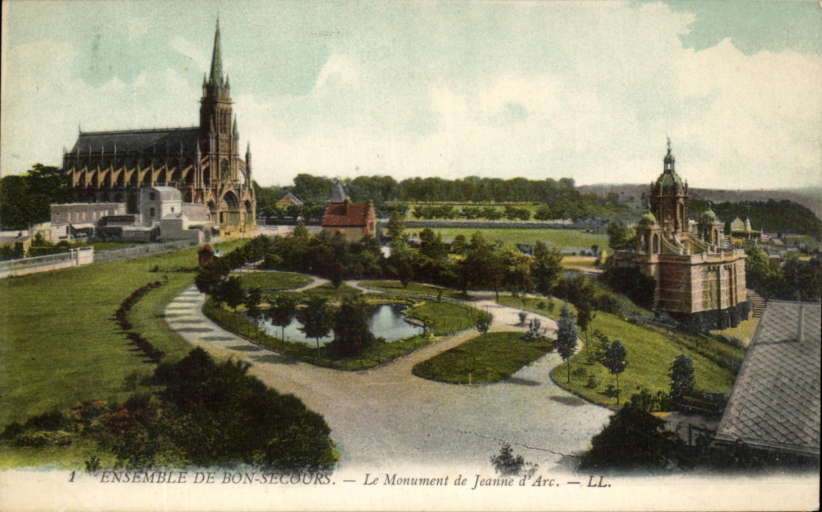 CPA Ensemble De Bon Secours Le Monument De Jeanne d'Arc