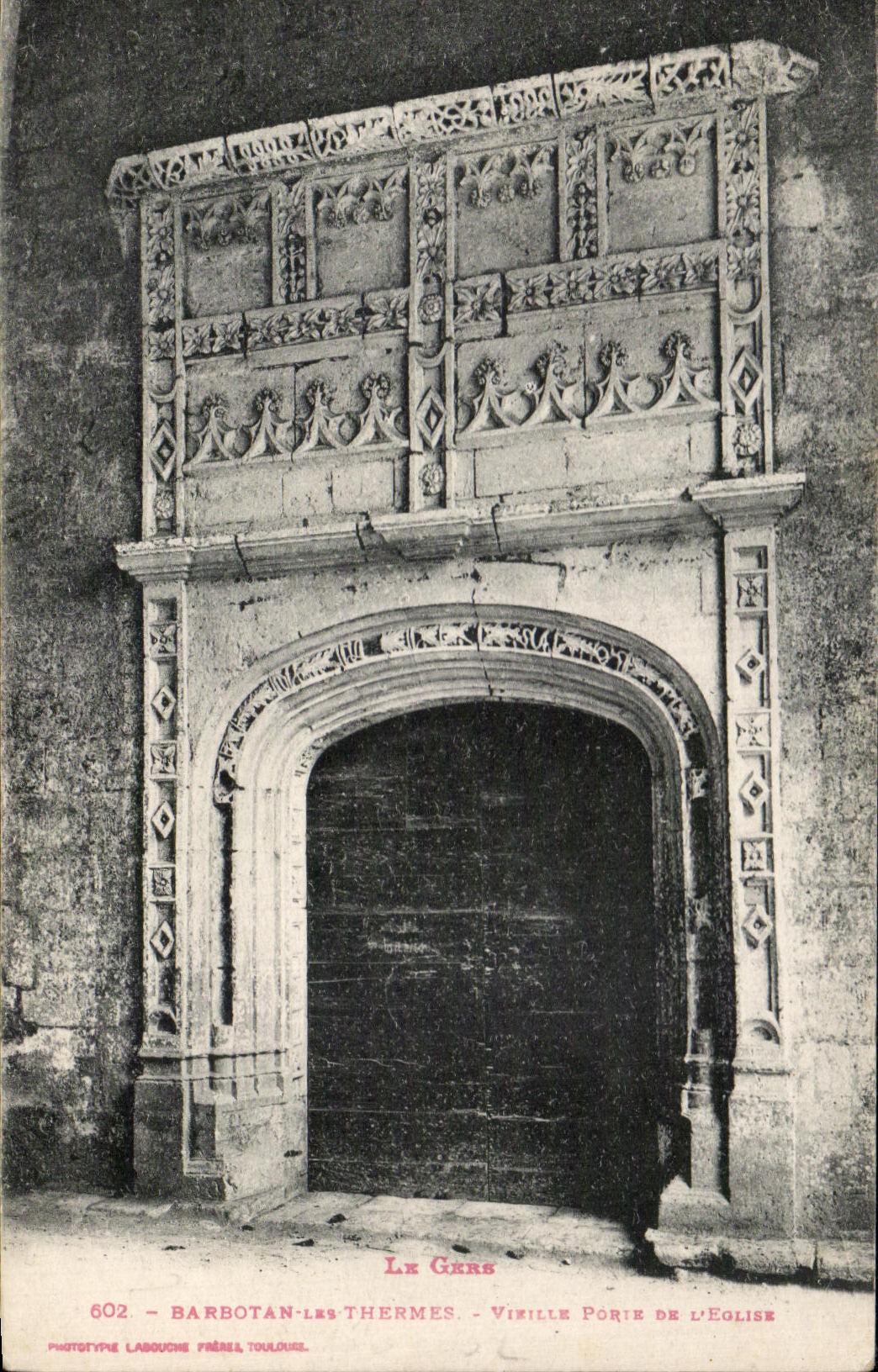 Barbotan-les-Thermes — Vieille porte de l'église — Phototype Labouche Frères, Toulouse
