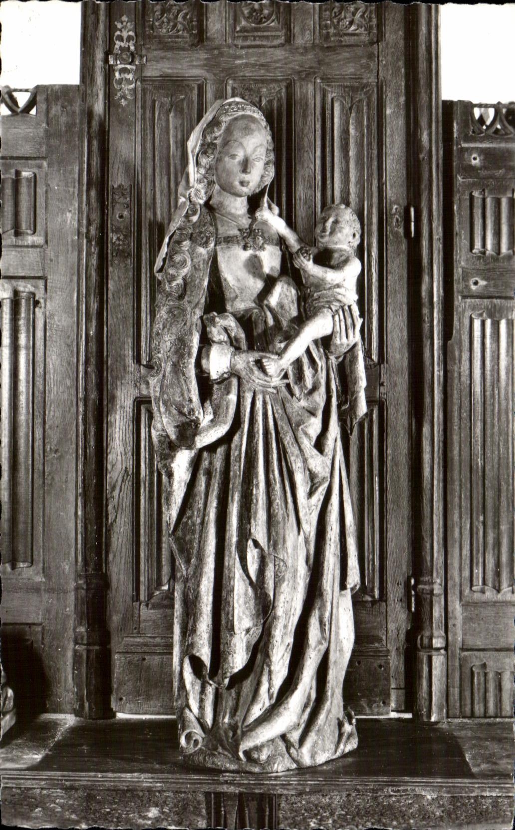 CPSM Musee De La Maison Forte De Reignac A Tursac Vierge Royale