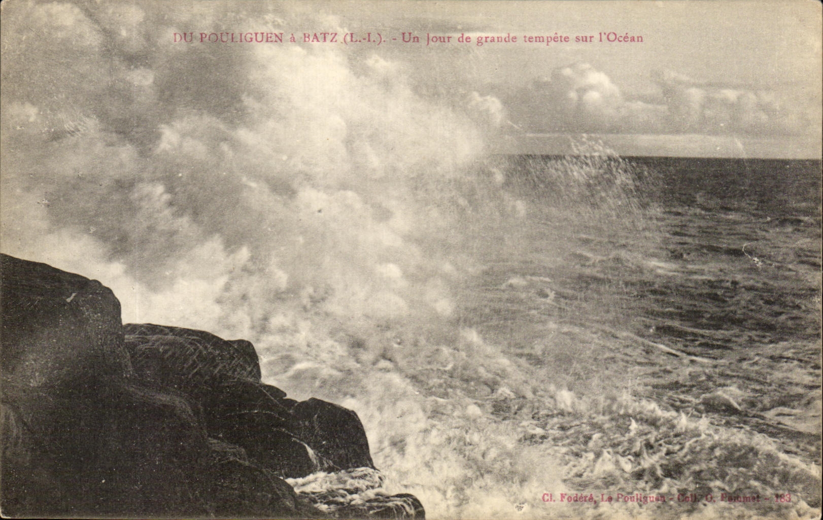 CPA Du Pouliguen A Batz Jour de grande tempete sur l'Ocean 