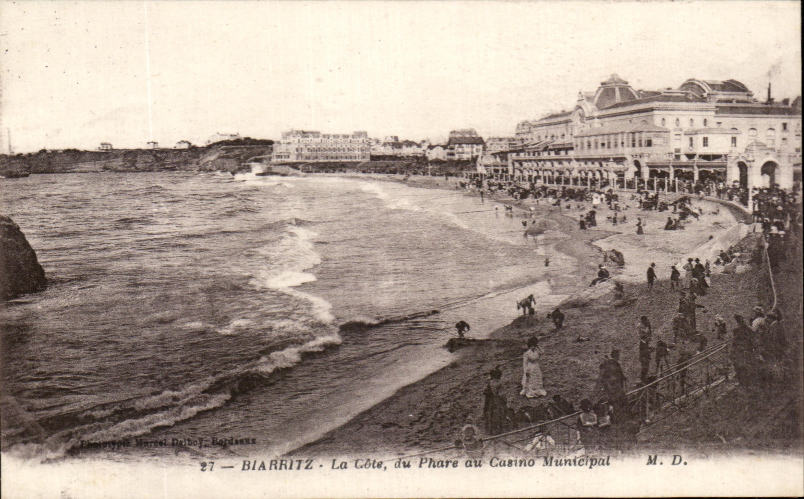 CPA Biarritz La Cote du Phare au Casino Municipal