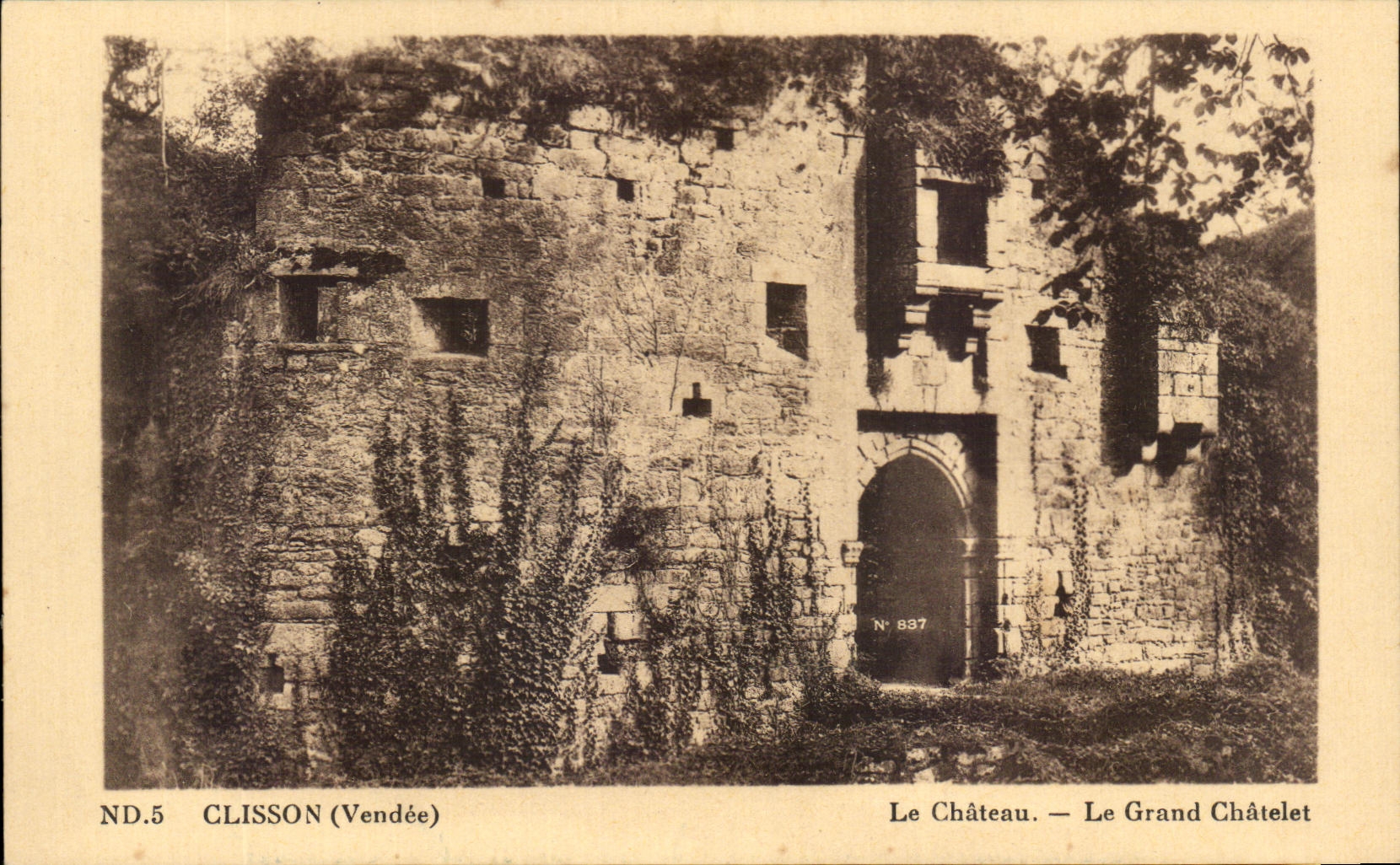CPA Clisson Le Chateau Le Grand Chatelet