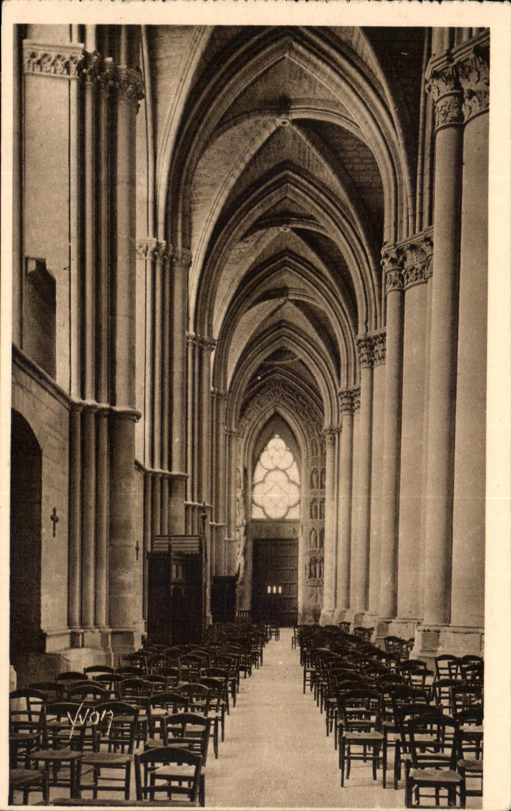 CPA Reims La cathedrale Transept sud