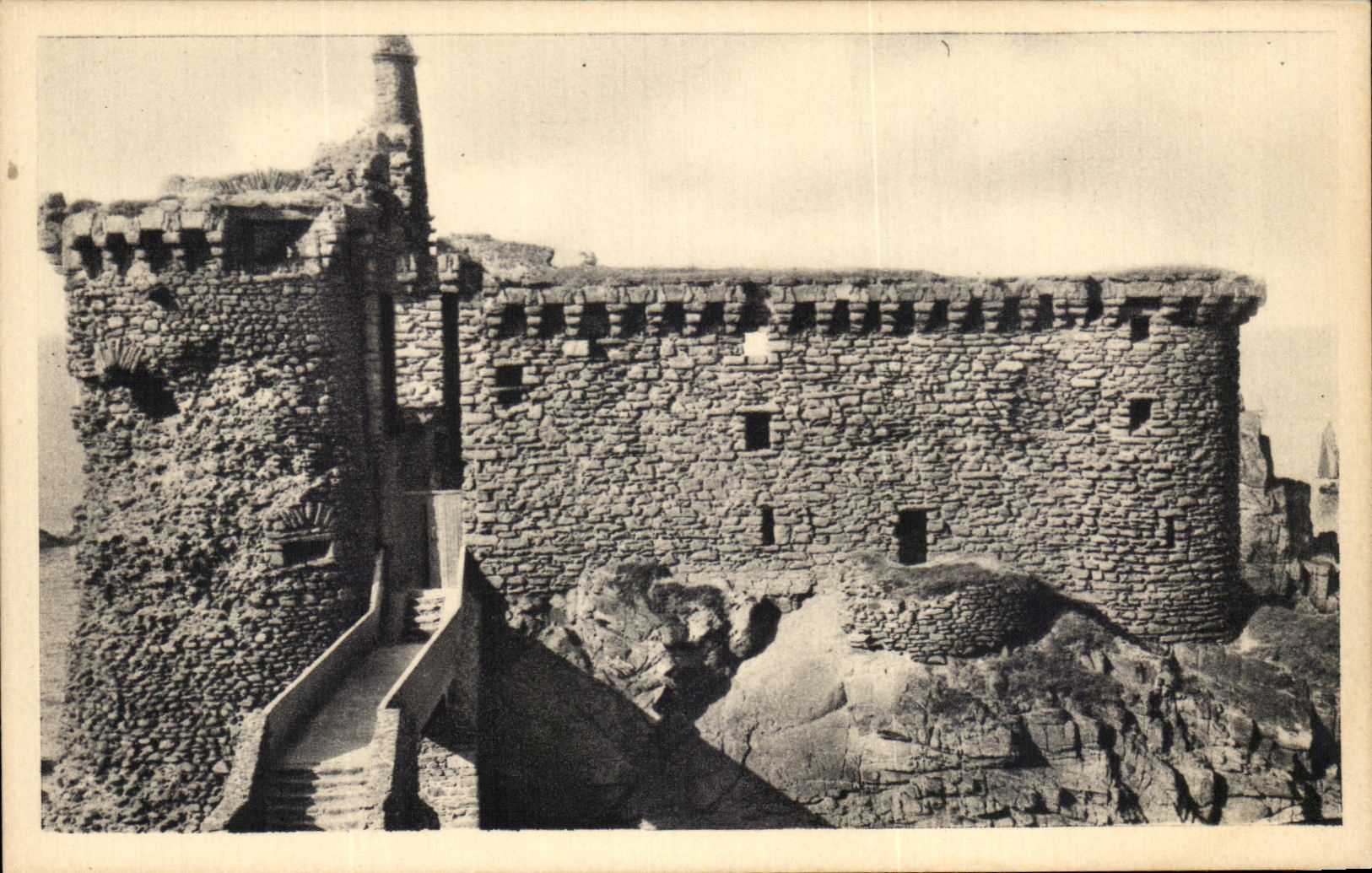 CPA Ile D'Yeu Le Vieux Chateau 