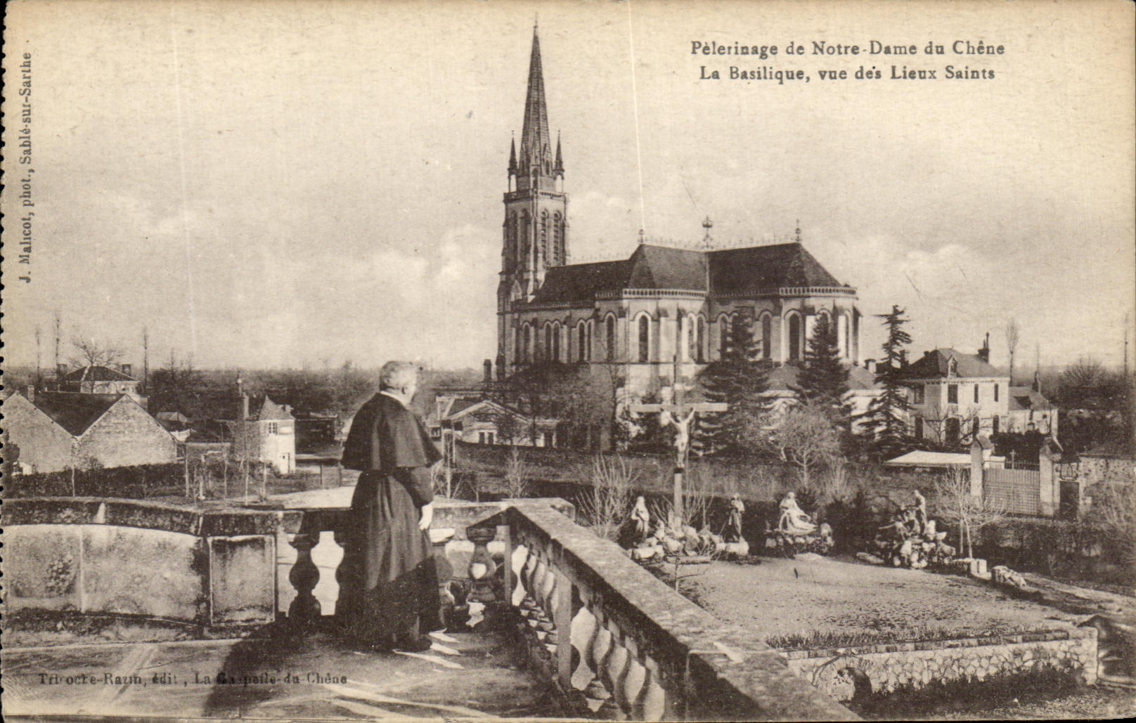 CPA Pelerinage de notre Dame du Chene La Basilique Vie des lieux Saints