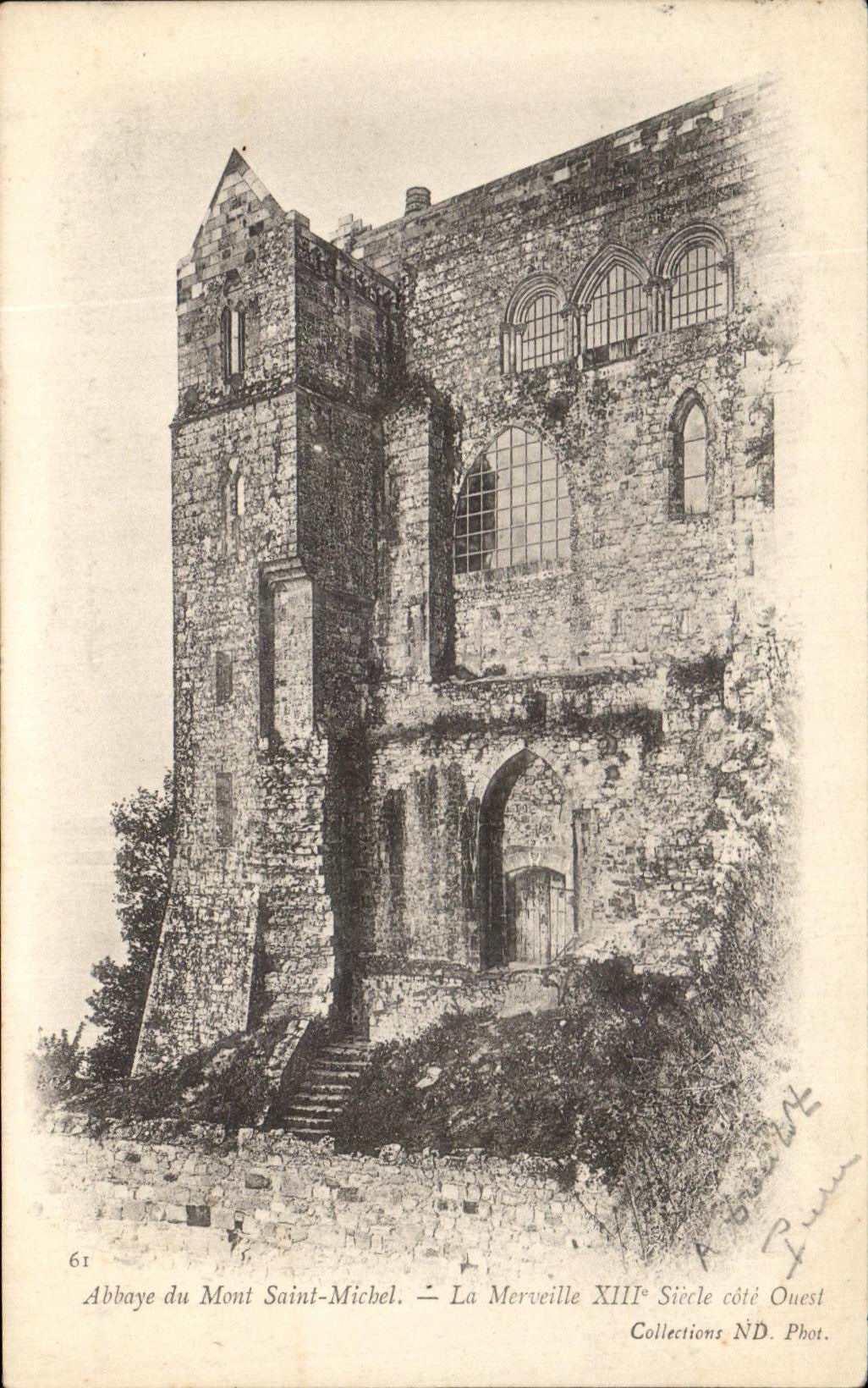 CPA Abbaye du Mont Saint Michel La Merveille Siecle cote Ouest