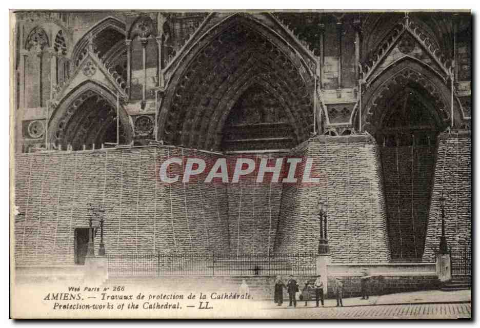 CPA Amiens Travaux De Protection De La Cathedrale Militaria 
