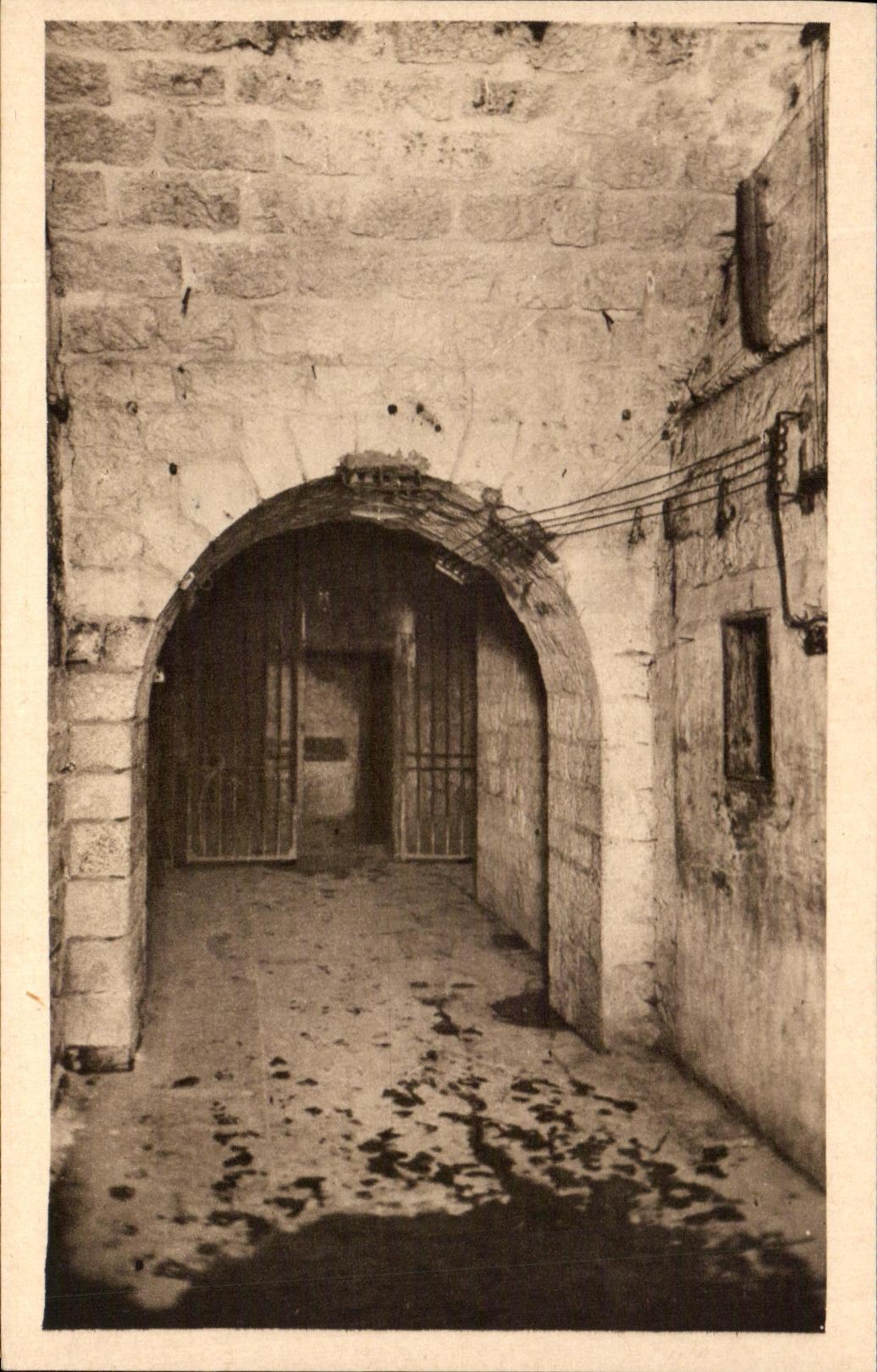 Forte di Vaux — Sbarre chiudenti la galleria che conduce alla cassa doppia — 2 giugno 1916