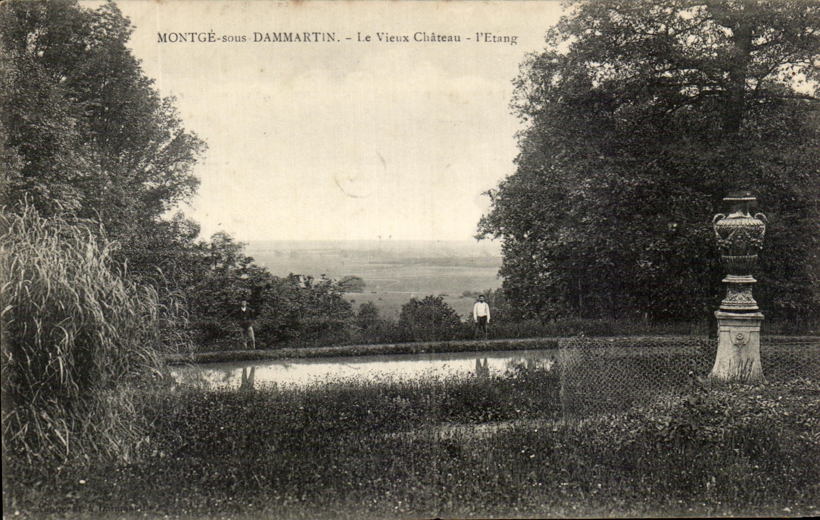 Montgé-sous-Dammartin - Le Vieux Château - L'Étang