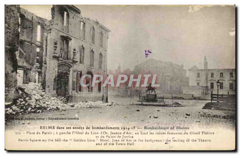 CPA Reims Dans Ses Annees De Bombardements Place Du Parvis Militaria 