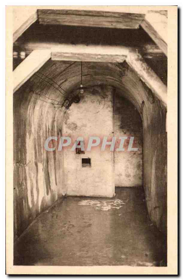 Holzvertäfelte Galerie im Fort Vaux — deutsche Besetzung 1916 — Verlag nicht sichtbar