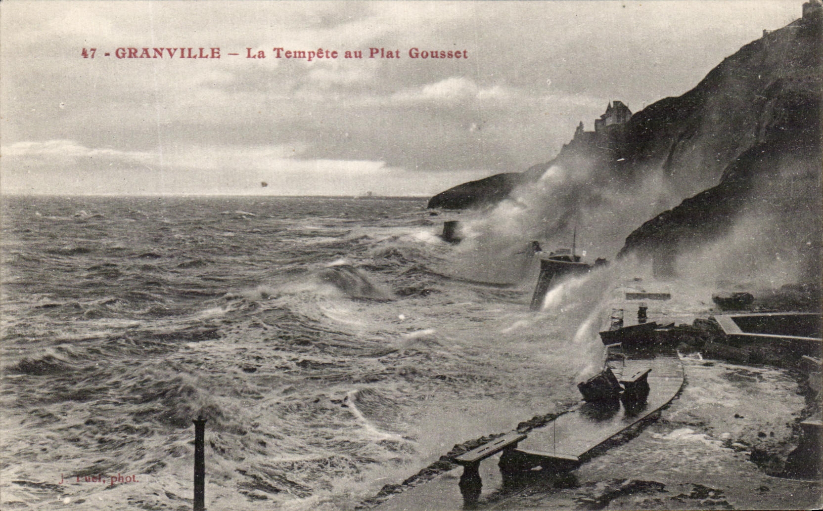 Granville — La Tempête au Plat Gousset — J. Tuel, phot.
