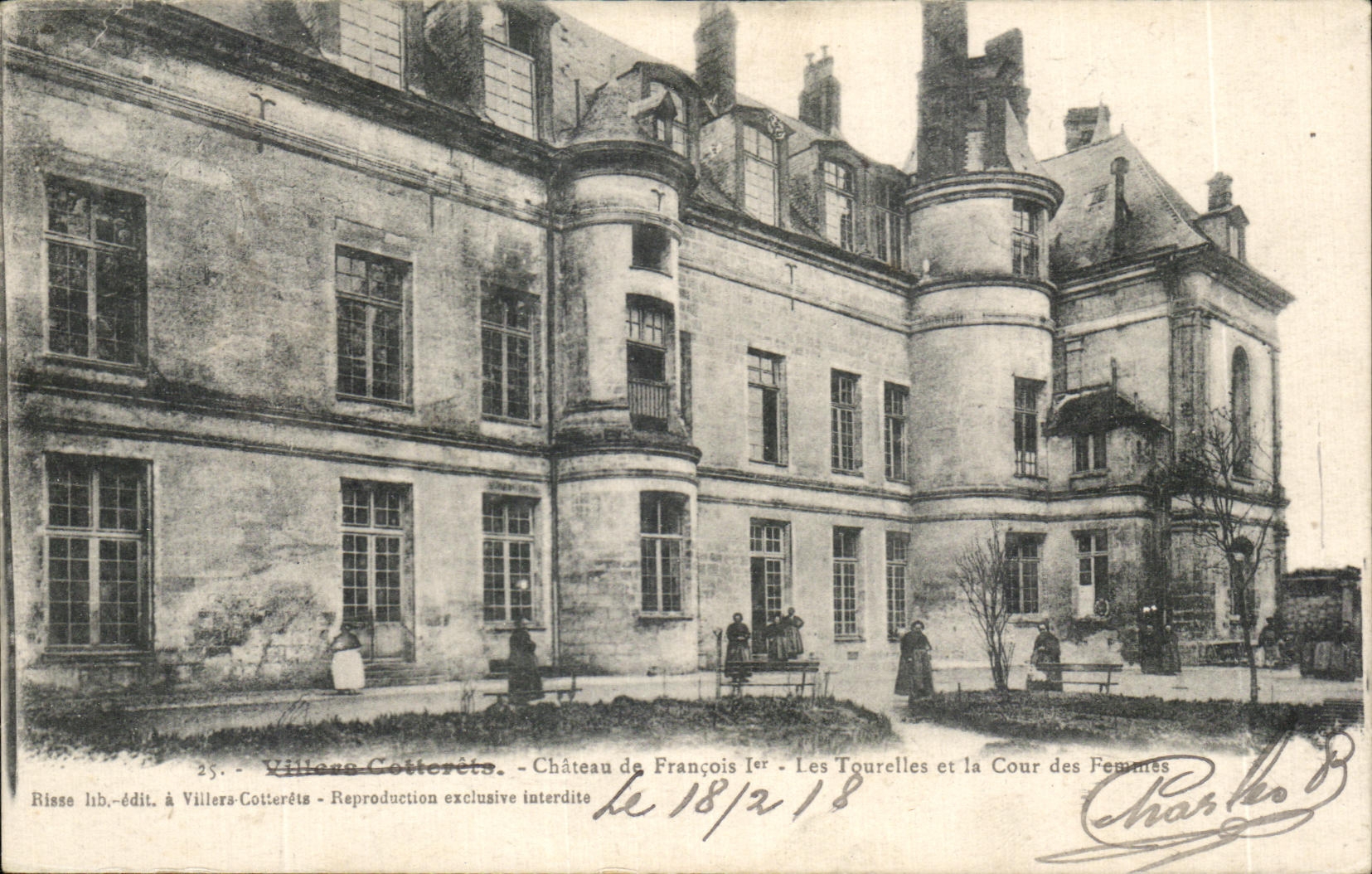 Schloss von François Ier - Les Tourelles und die Cour des Femmes — Villiers-Cotterêts, Verlag Risse lib.-édit.