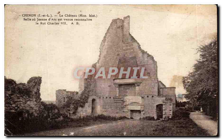 CPA Chinon Le Chateau Salle ou Jeanne d'Arc est Venue reconaltre le Roi Charles