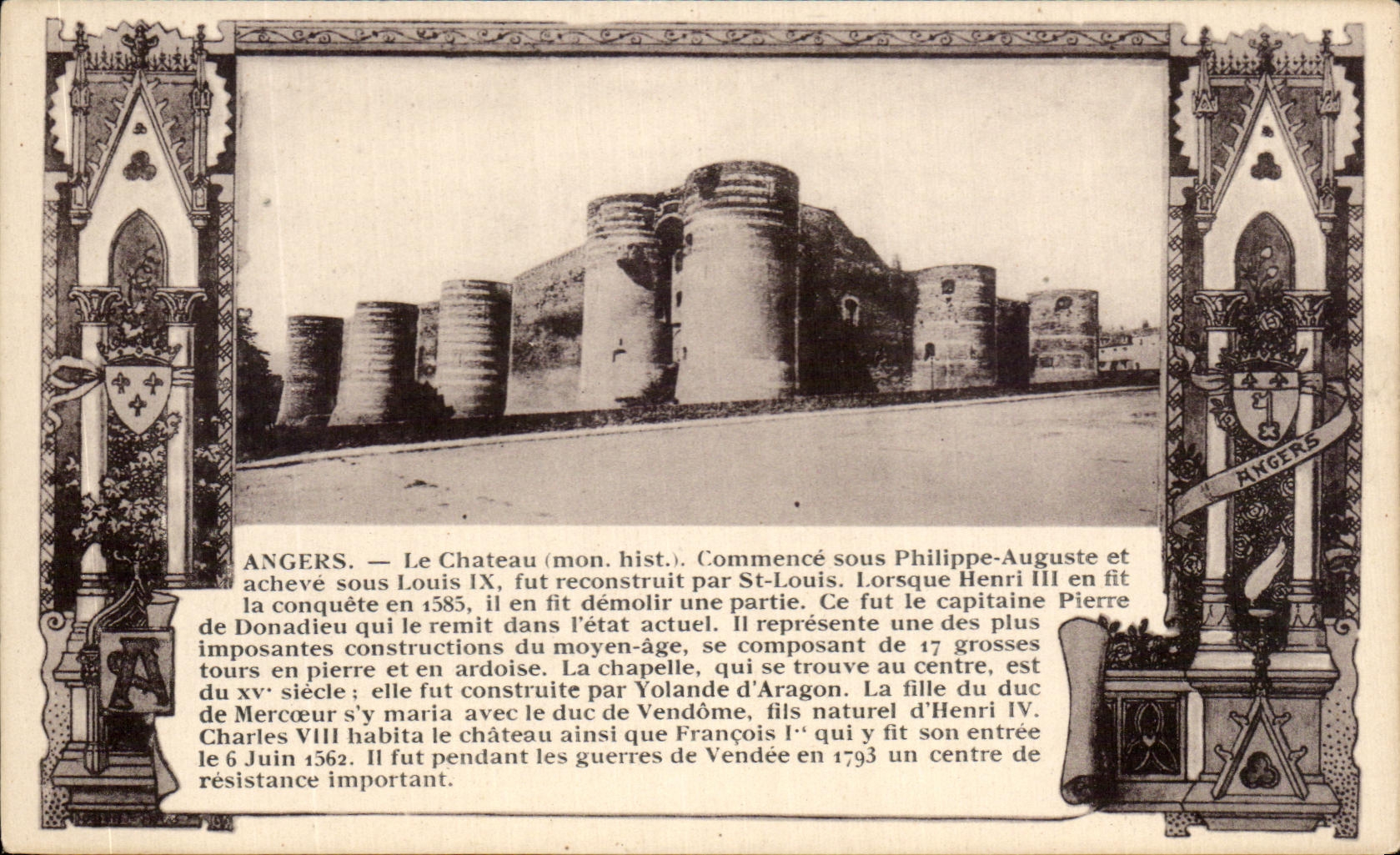 CPA Angers Le Chateau Commence sous Philippe Auguste et acheve sous Louis fut 