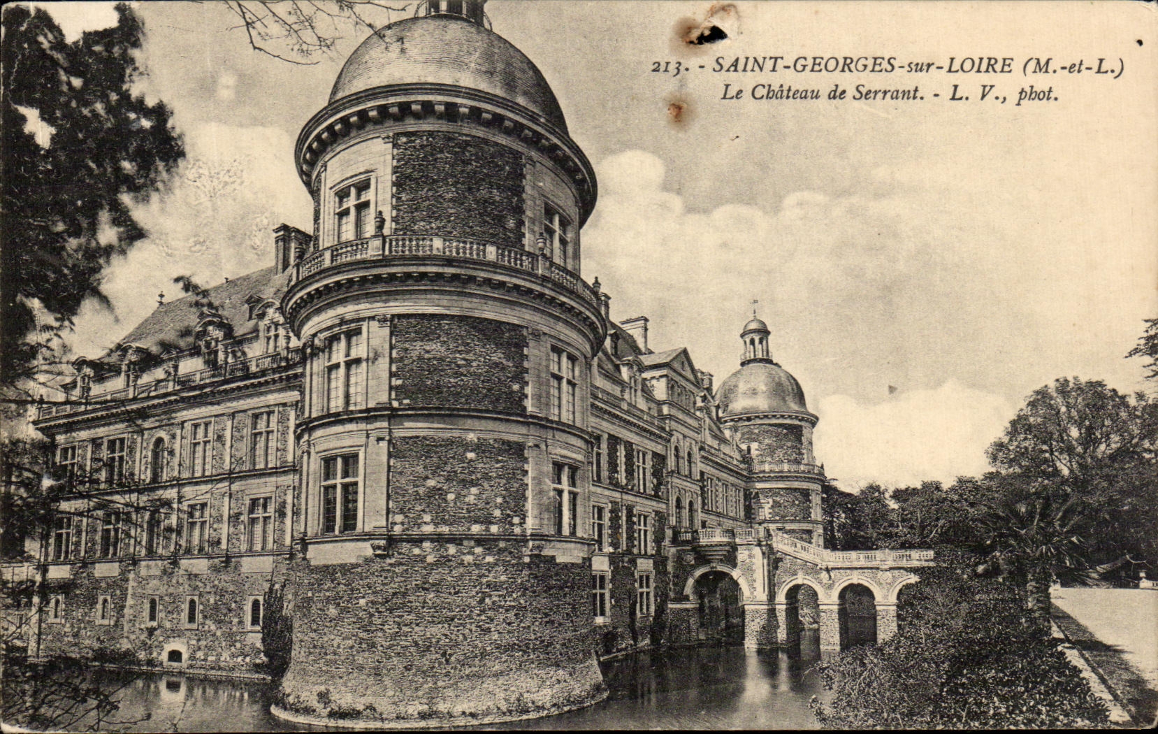 CPA Saint Georges sur Loire Le Chateau de Serrant 
