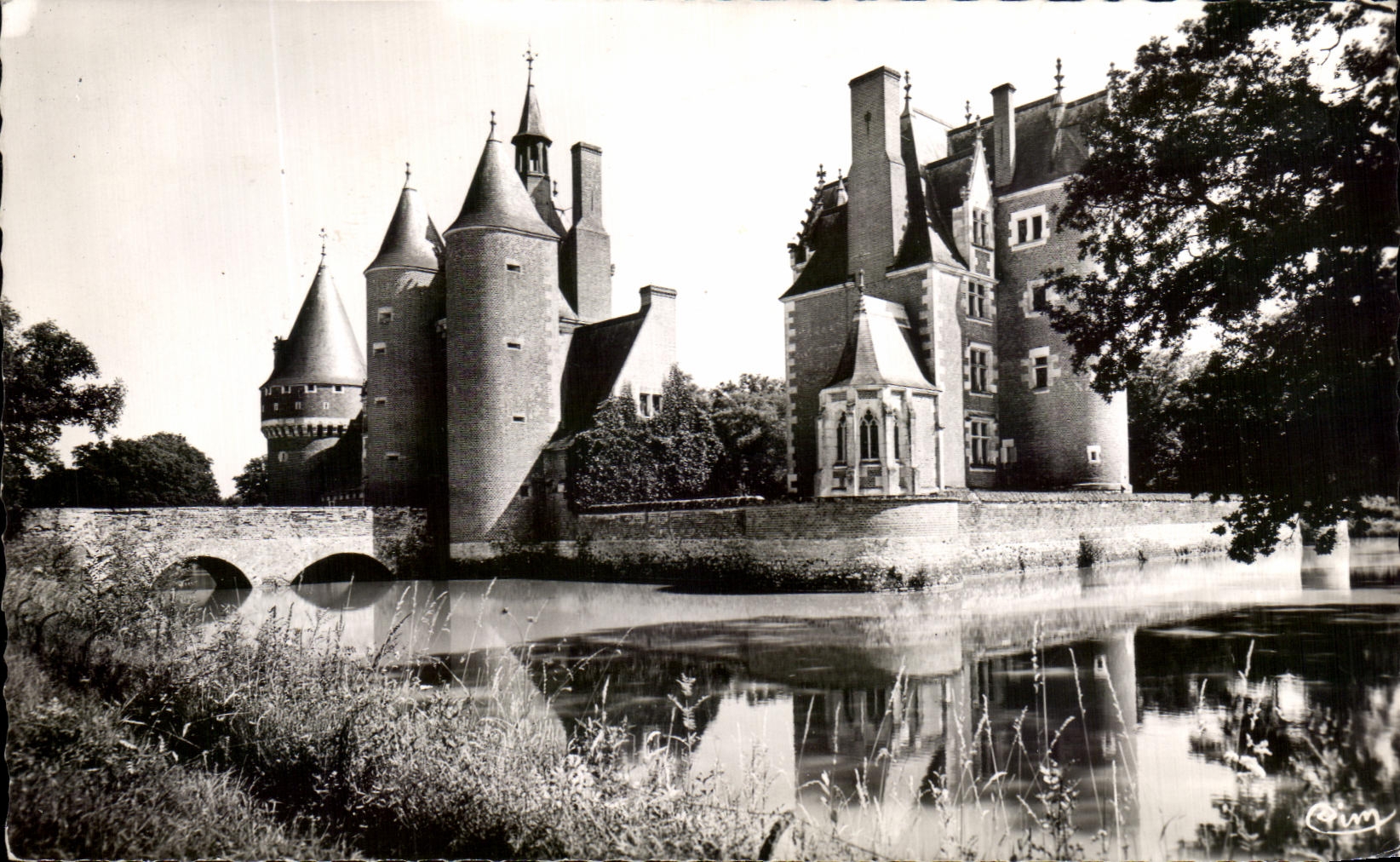 Le Moulin — Façade Nord-Ouest — XVe siècle — Lassy (Loir-et-Cher)