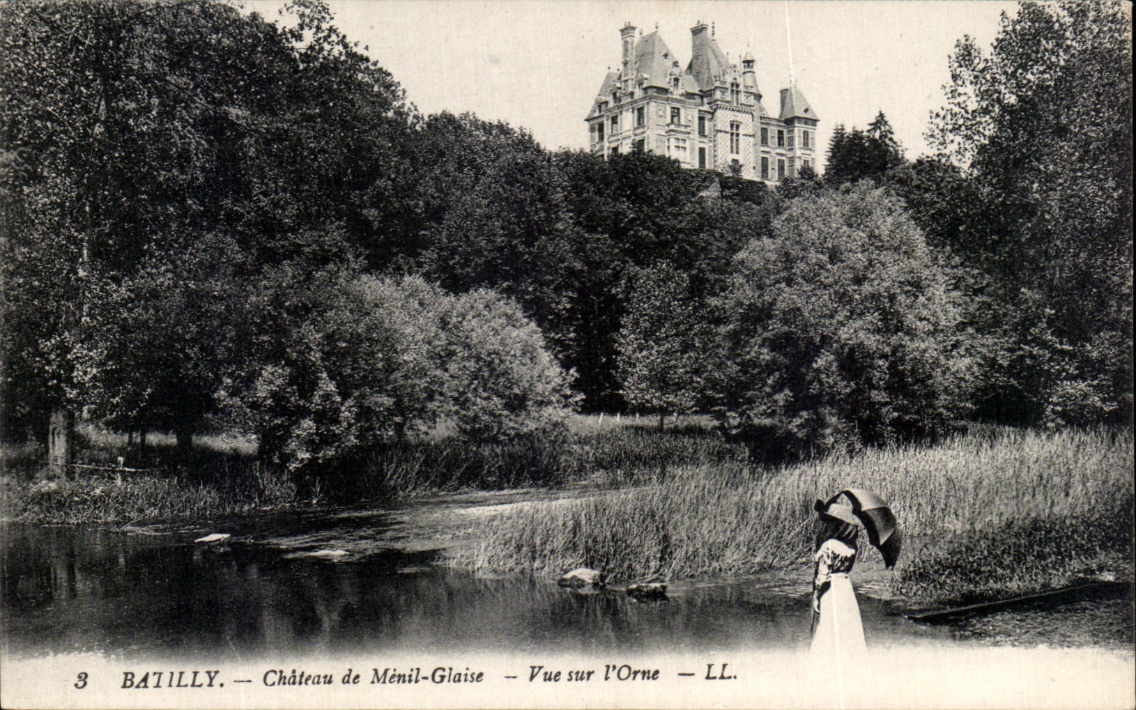 CPA Batilly Chateau de Menil Glaise Vue sur I'Orne