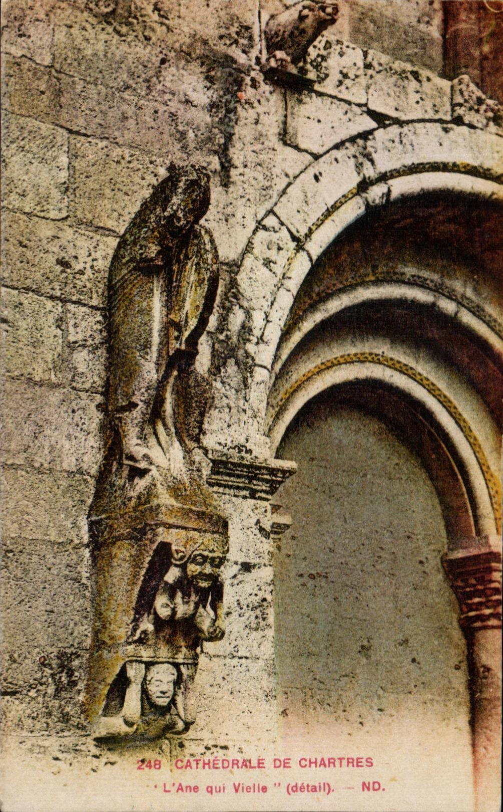 Cathédrale de Chartres — L'Âne qui Vieille (détail) — ND.